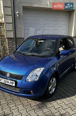 Хэтчбек Suzuki Swift 2006 в Надворной