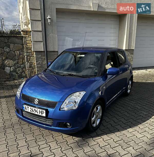 Хэтчбек Suzuki Swift 2006 в Надворной