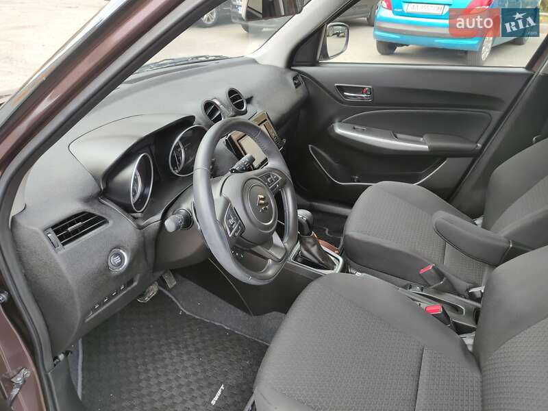 Хэтчбек Suzuki Swift 2018 в Киеве фото 11 Хэтчбек Suzuki Swift 2018 в Киеве