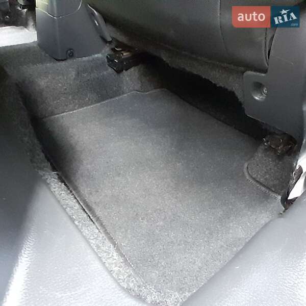 Хэтчбек Suzuki Swift 2012 в Броварах