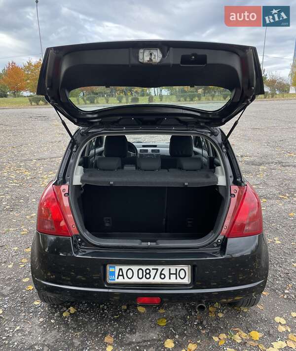 Хетчбек Suzuki Swift 2008 в Ужгороді