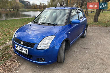 Хетчбек Suzuki Swift 2006 в Коломиї