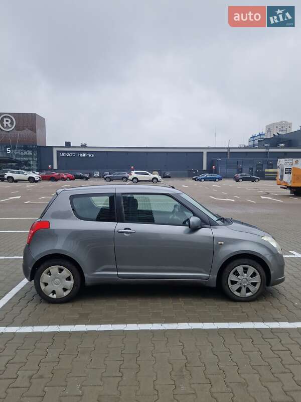 Хетчбек Suzuki Swift 2008 в Києві фото 4 Хетчбек Suzuki Swift 2008 в Києві