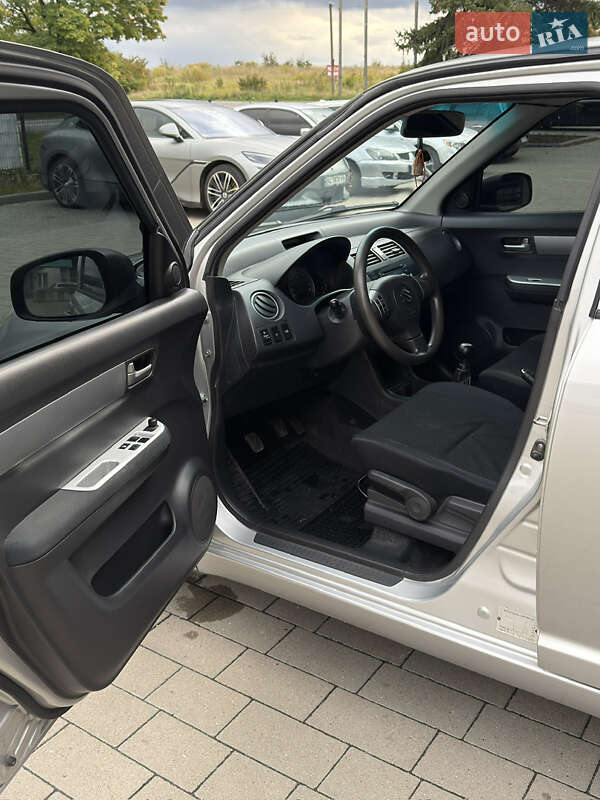 Хетчбек Suzuki Swift 2007 в Львові