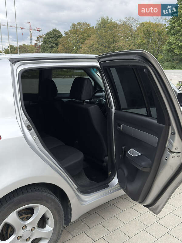 Хетчбек Suzuki Swift 2007 в Львові