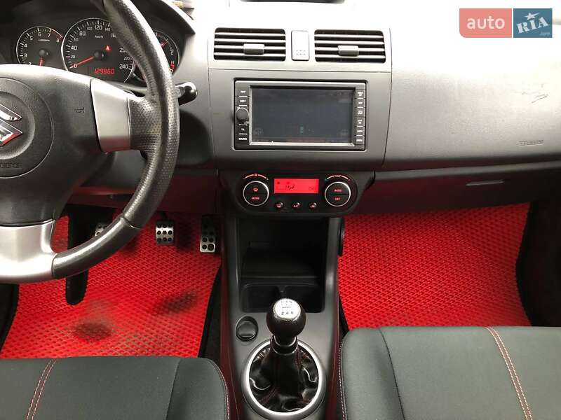 Хетчбек Suzuki Swift 2010 в Коломиї