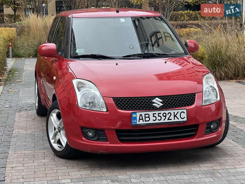 Хэтчбек Suzuki Swift 2008 в Киеве