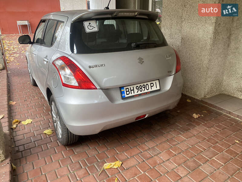 Хетчбек Suzuki Swift 2014 в Одесі