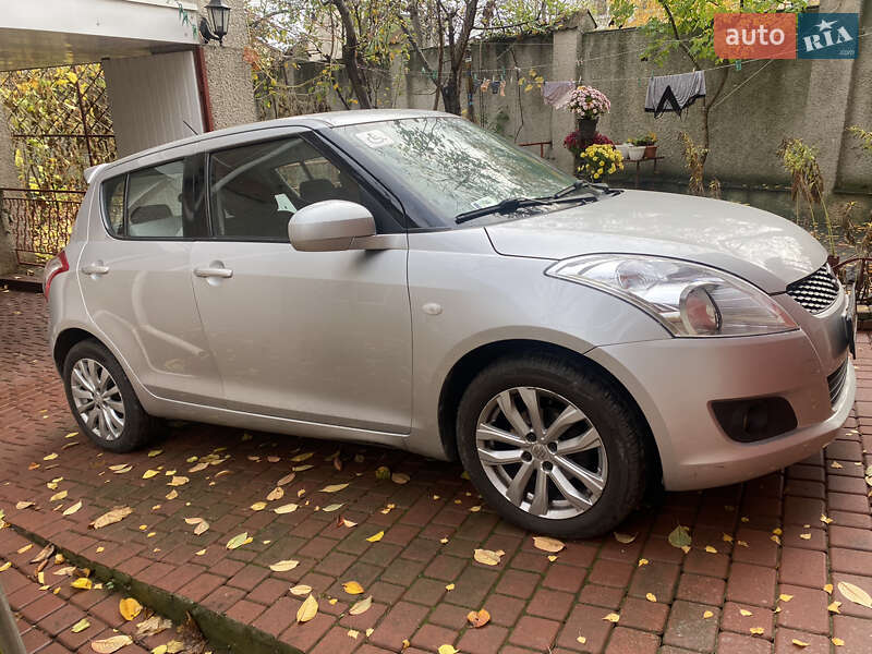 Хетчбек Suzuki Swift 2014 в Одесі