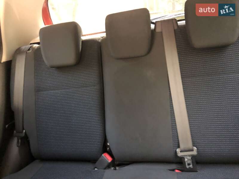 Хэтчбек Suzuki Swift 2008 в Киеве фото 5 Хэтчбек Suzuki Swift 2008 в Киеве