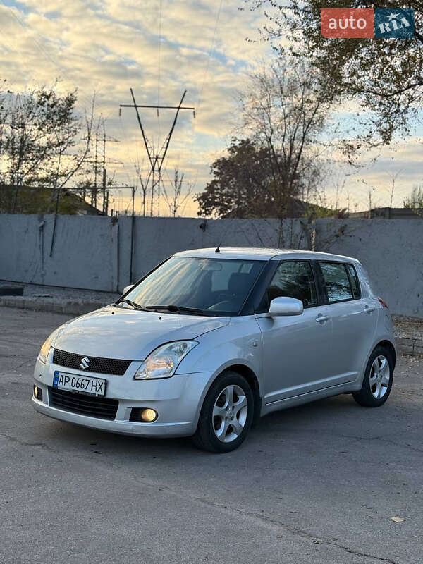 Хетчбек Suzuki Swift 2006 в Запоріжжі