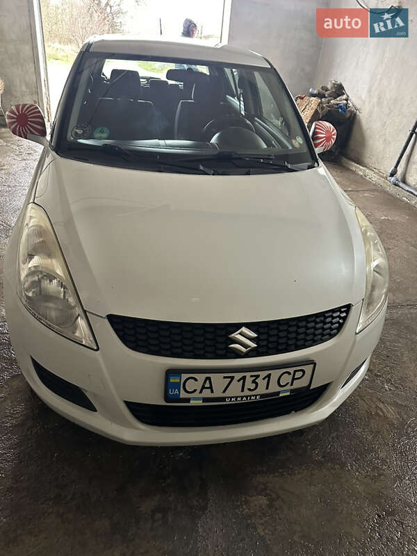 Хэтчбек Suzuki Swift 2011 в Звенигородке