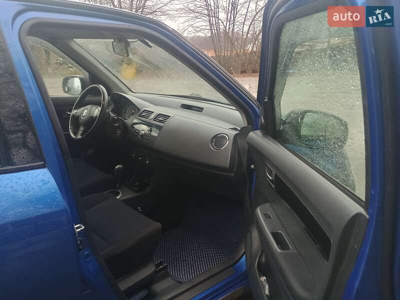 Хетчбек Suzuki Swift 2007 в Києві