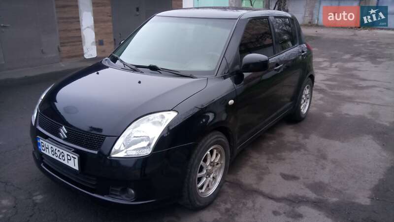 Хетчбек Suzuki Swift 2007 в Чорноморську