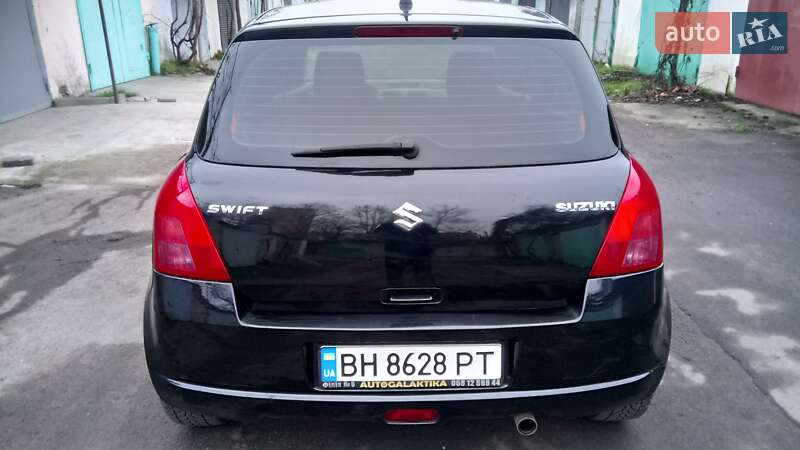 Хетчбек Suzuki Swift 2007 в Чорноморську