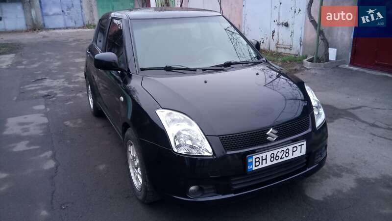 Хетчбек Suzuki Swift 2007 в Чорноморську