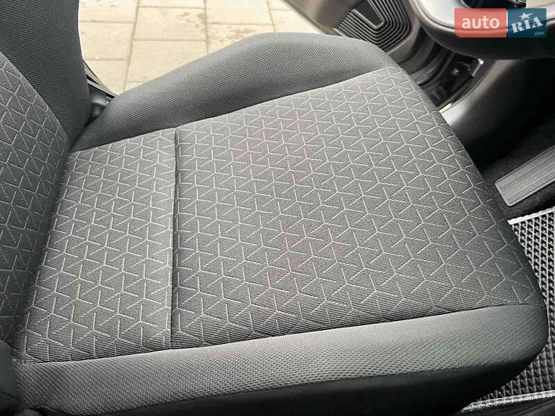 Хэтчбек Suzuki Swift 2024 в Виннице