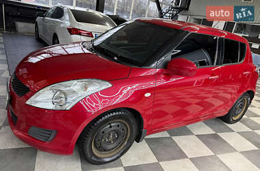 Хэтчбек Suzuki Swift 2011 в Киеве