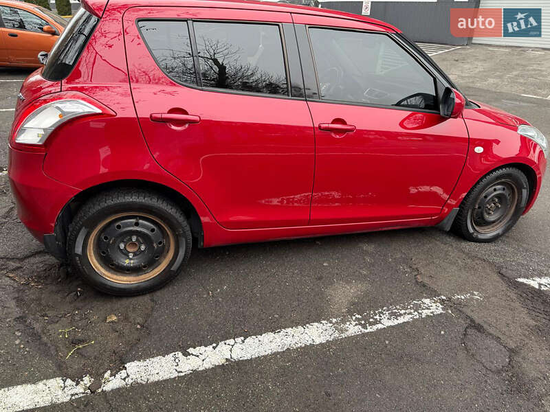 Хэтчбек Suzuki Swift 2011 в Киеве фото 4 Хэтчбек Suzuki Swift 2011 в Киеве