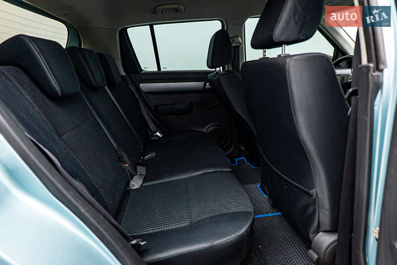 Хэтчбек Suzuki Swift 2006 в Киеве фото 18 Хэтчбек Suzuki Swift 2006 в Киеве
