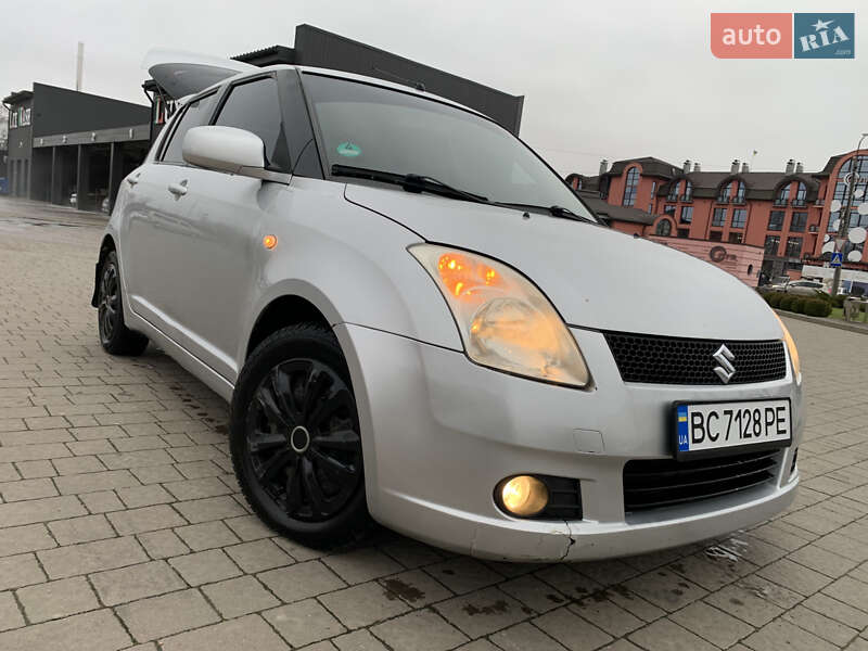 Хэтчбек Suzuki Swift 2005 в Дрогобыче фото 2 Хэтчбек Suzuki Swift 2005 в Дрогобыче