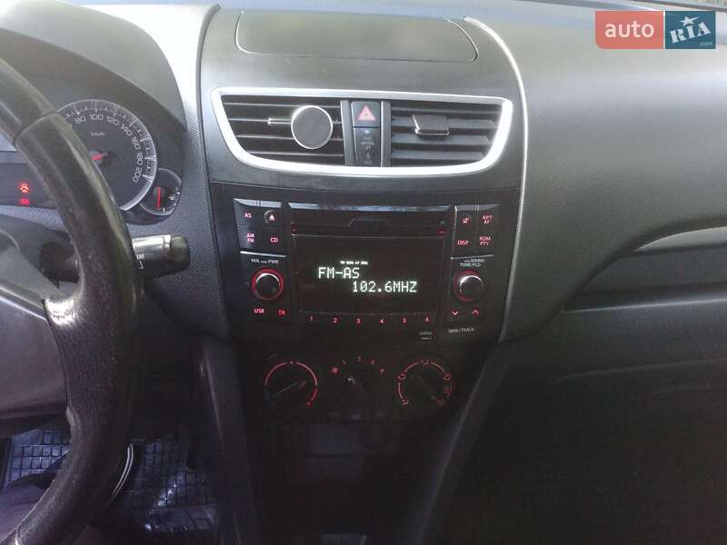 Хэтчбек Suzuki Swift 2011 в Виннице фото 14 Хэтчбек Suzuki Swift 2011 в Виннице