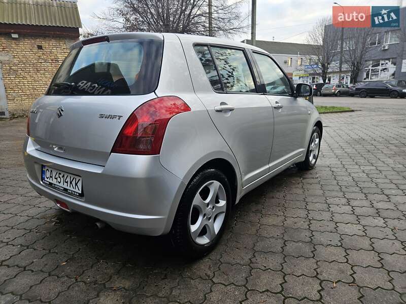Хэтчбек Suzuki Swift 2006 в Черкассах фото 6 Хэтчбек Suzuki Swift 2006 в Черкассах