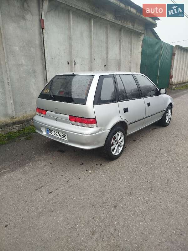 Хэтчбек Suzuki Swift 2003 в Сарнах фото 12 Хэтчбек Suzuki Swift 2003 в Сарнах