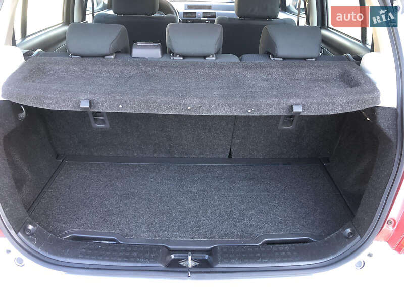 Хэтчбек Suzuki Swift 2010 в Мироновке