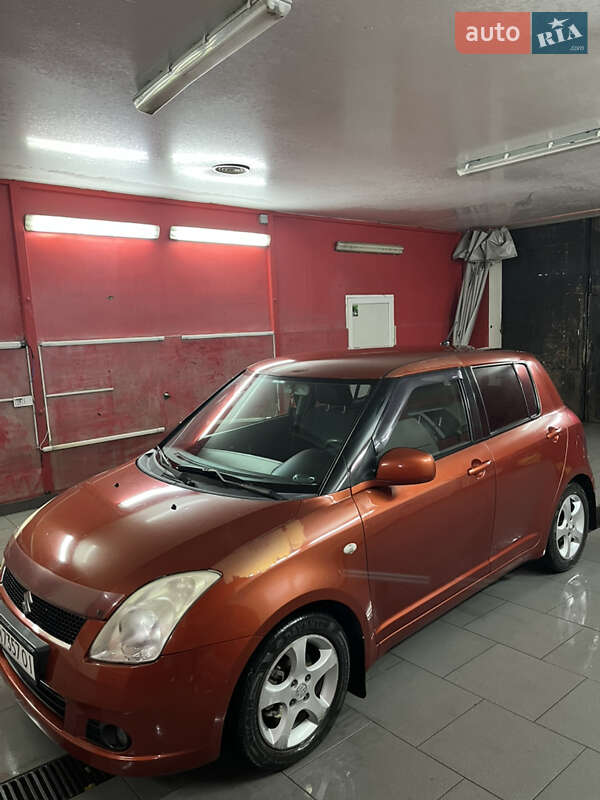 Хэтчбек Suzuki Swift 2007 в Одессе фото 7 Хэтчбек Suzuki Swift 2007 в Одессе