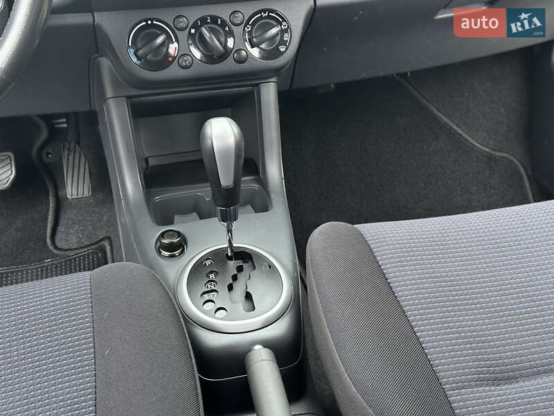 Хэтчбек Suzuki Swift 2008 в Одессе