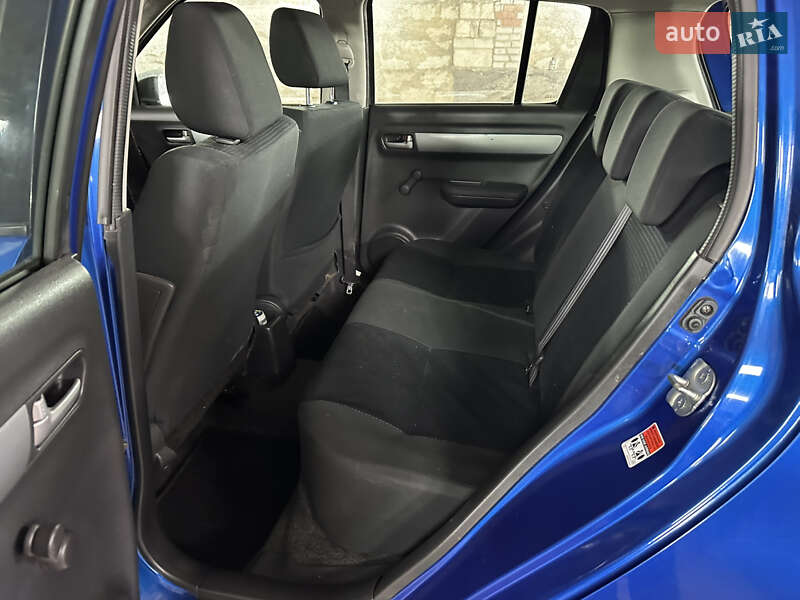 Хэтчбек Suzuki Swift 2009 в Тульчине