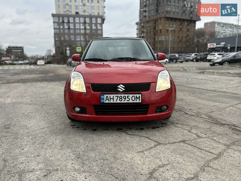 Хэтчбек Suzuki Swift 2007 в Днепре