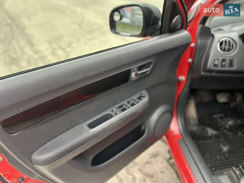 Хэтчбек Suzuki Swift 2007 в Днепре