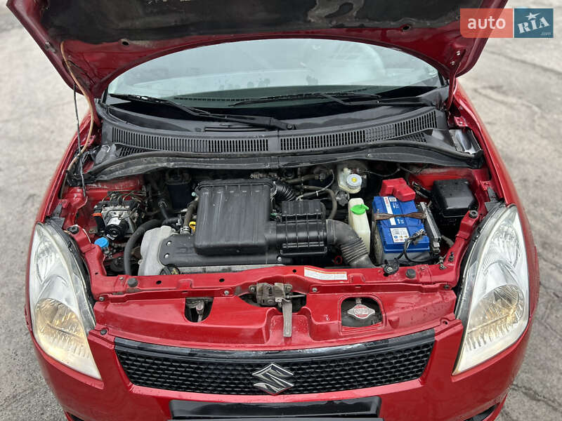 Хэтчбек Suzuki Swift 2007 в Днепре