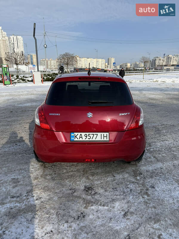 Хэтчбек Suzuki Swift 2011 в Киеве фото 6 Хэтчбек Suzuki Swift 2011 в Киеве