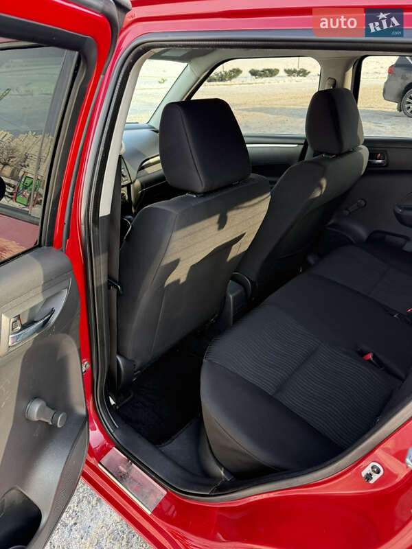 Хэтчбек Suzuki Swift 2011 в Киеве фото 12 Хэтчбек Suzuki Swift 2011 в Киеве