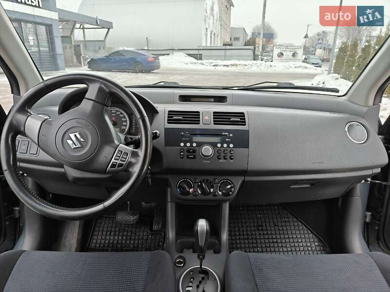 Хэтчбек Suzuki Swift 2007 в Киеве фото 12 Хэтчбек Suzuki Swift 2007 в Киеве