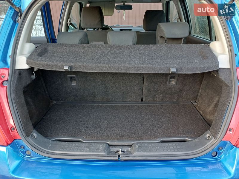 Хэтчбек Suzuki Swift 2009 в Лановцах