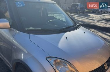 Хетчбек Suzuki Swift 2006 в Львові