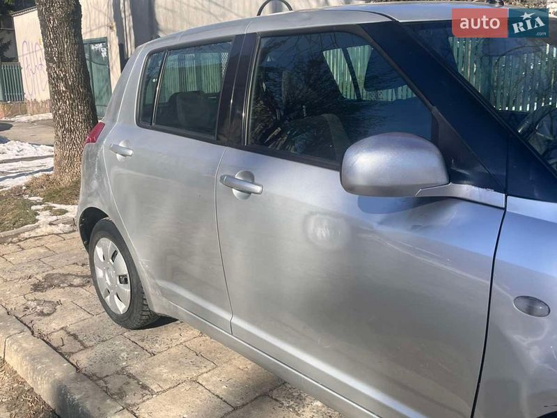 Хэтчбек Suzuki Swift 2007 в Львове фото 4 Хэтчбек Suzuki Swift 2007 в Львове