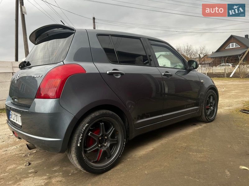 Хэтчбек Suzuki Swift 2006 в Корце фото 5 Хэтчбек Suzuki Swift 2006 в Корце