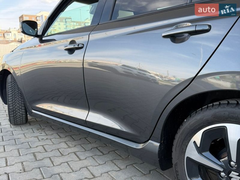 Хетчбек Suzuki Swift 2025 в Хмельницькому фото 27 Хетчбек Suzuki Swift 2025 в Хмельницькому