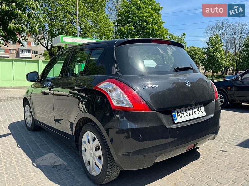 Хэтчбек Suzuki Swift 2012 в Тернополе
