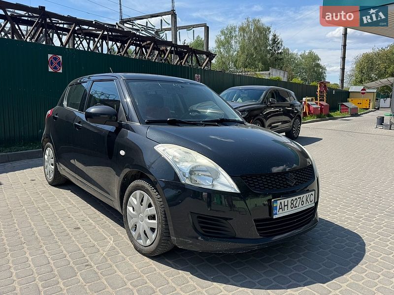 Хэтчбек Suzuki Swift 2012 в Тернополе