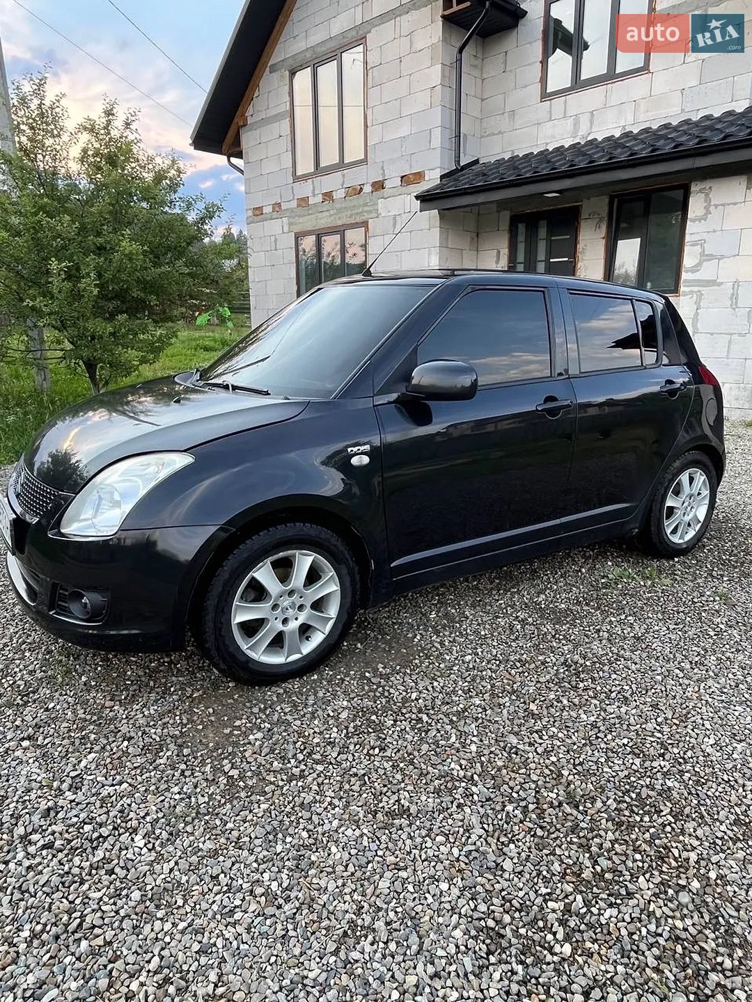 Suzuki Swift 2009 VIN TSMMZC01S00729182 фото оголошення 3 з 16
