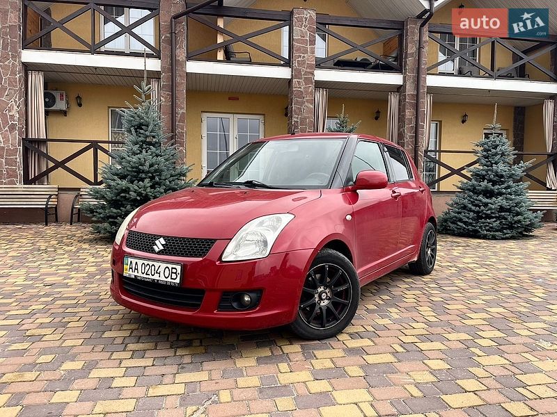 Хэтчбек Suzuki Swift 2008 в Киеве