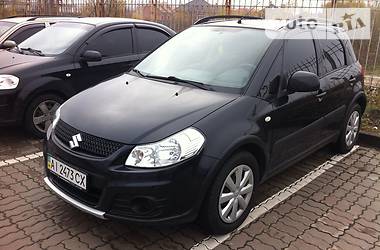 Внедорожник / Кроссовер Suzuki SX4 2011 в Киеве