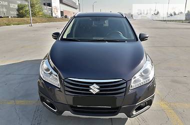 Внедорожник / Кроссовер Suzuki SX4 2015 в Киеве