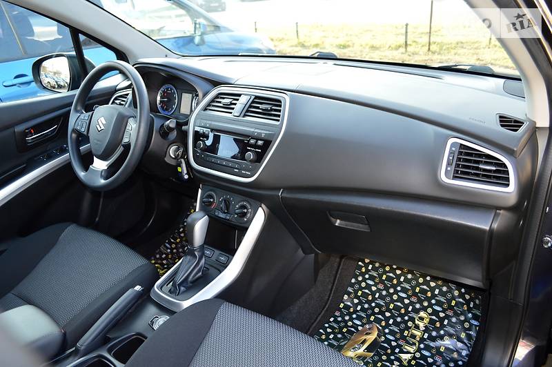 Позашляховик / Кросовер Suzuki SX4 2014 в Одесі